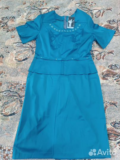 Платье новое 50 размер
