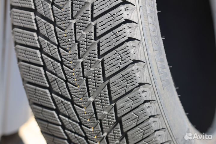 Nexen Winguard Ice Plus 195/55 R15