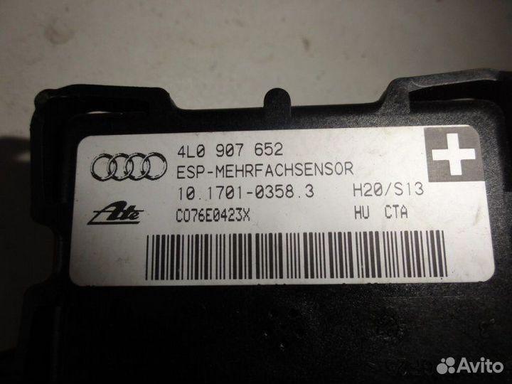 Датчик ускорения Audi Q7 4L 4.2 BAR 2008