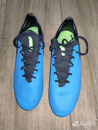 Футбольные бутсы Демикс