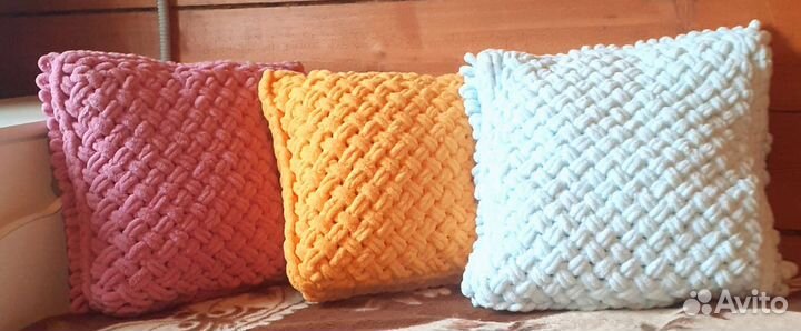 Подушка из ализе пуффи