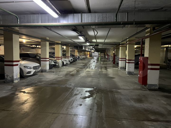 Машиноместо, 22 м²