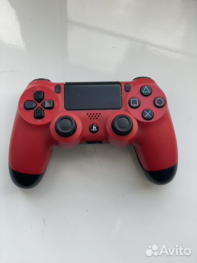 Джойстик оригинальный красный для Sony PS4