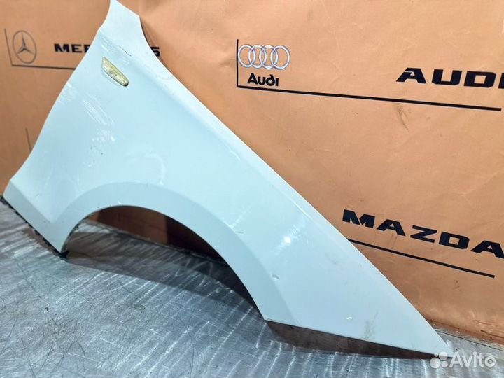 Крыло переднее правое Bmw 3-Series E90