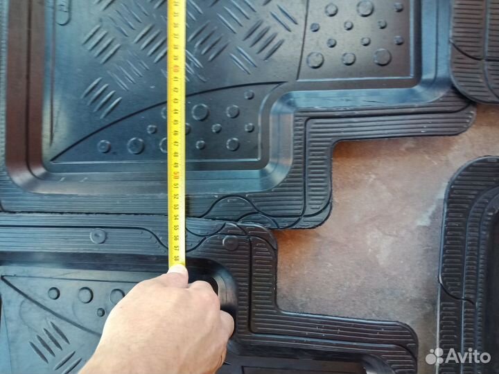 Автомобильные коврики, резиновые