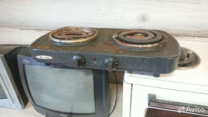 Телевизор, плита