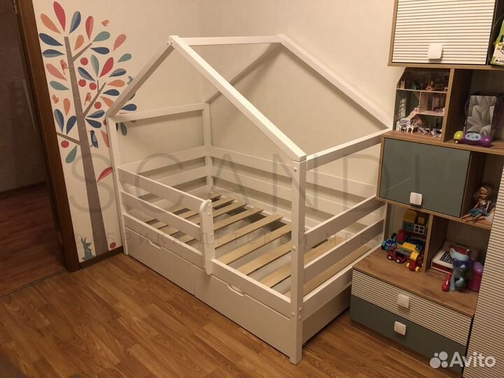 Кровать детская