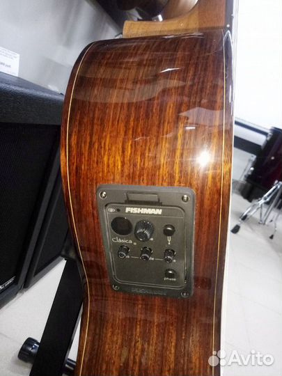 Электро-акустическая гитара Kremona F65CW