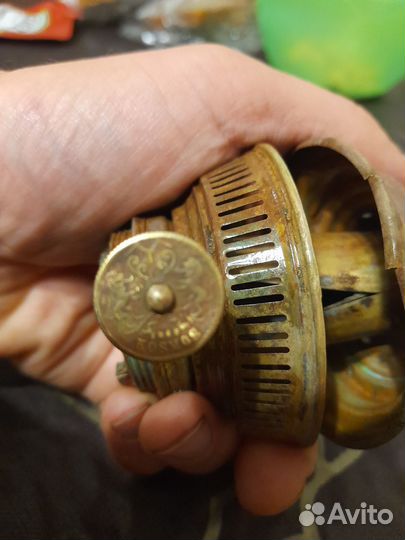 Старинная горелка от керосиновой лампы