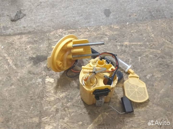 Насос топливный электрический Jaguar F-Pace X761