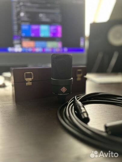 Микрофон Neumann TLM 103