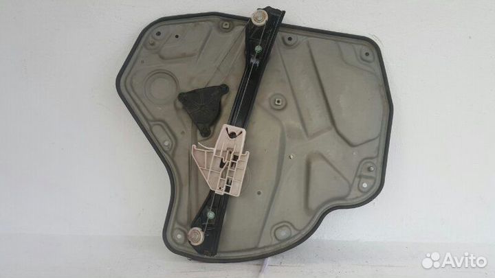 Стеклоподъемник задний левый Skoda Octavia A5 1Z