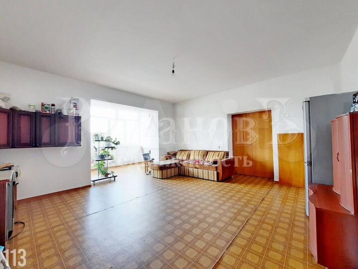 3-к. квартира, 140 м², 4/9 эт.