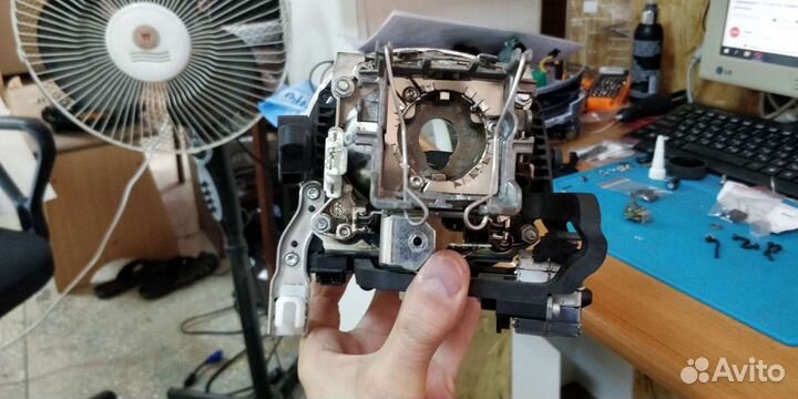 Линза с BMW поворотная