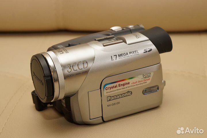 Видеокамера Panasonic NV - GS120 mini DV