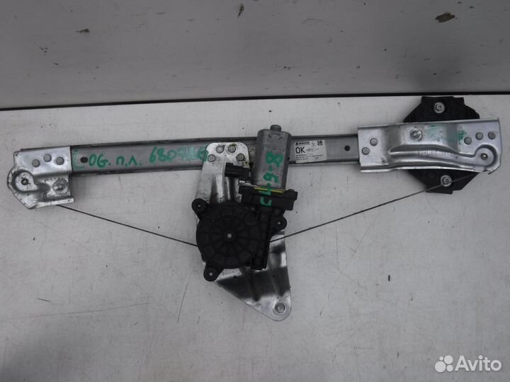 Стеклоподъемник Renault Logan 2018