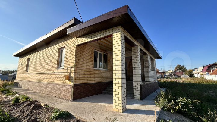 Дом 187 м² на участке 13 сот.