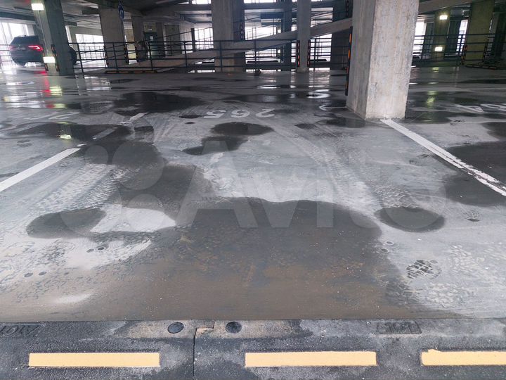 Машиноместо, 15 м²