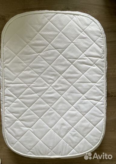 Матрас овальный 85*60 с наматрасником
