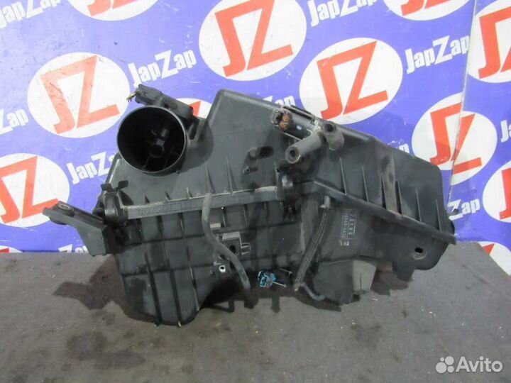 Корпус воздушного фильтра Toyota Celica ZZT230 (19