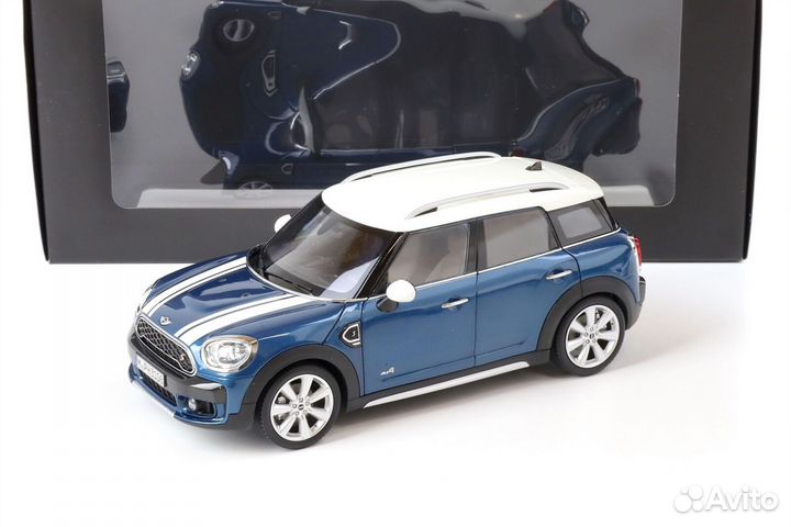 Mini Cooper S Countryman F60 blue/white 1/18