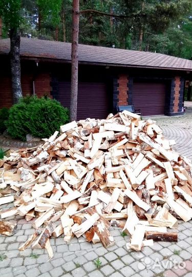 Дрова сухие навалом
