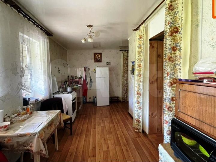 Дом 63 м² на участке 12 сот.