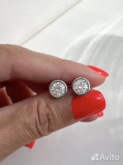Серьги пусеты 2 карата бриллианты муассаниты