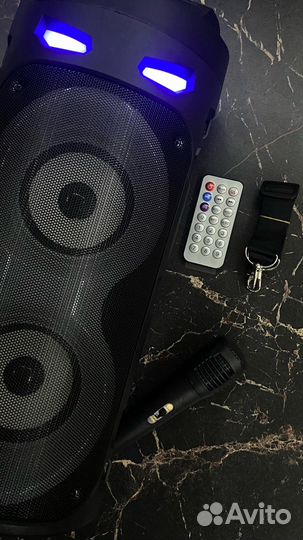 Блютуз колонка