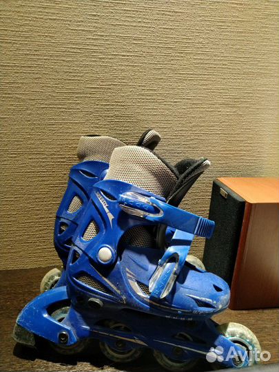 Коньки роликовые