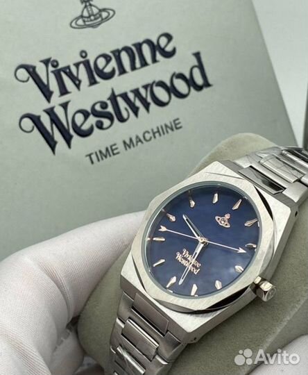 Женские часы Vivienne Westwood