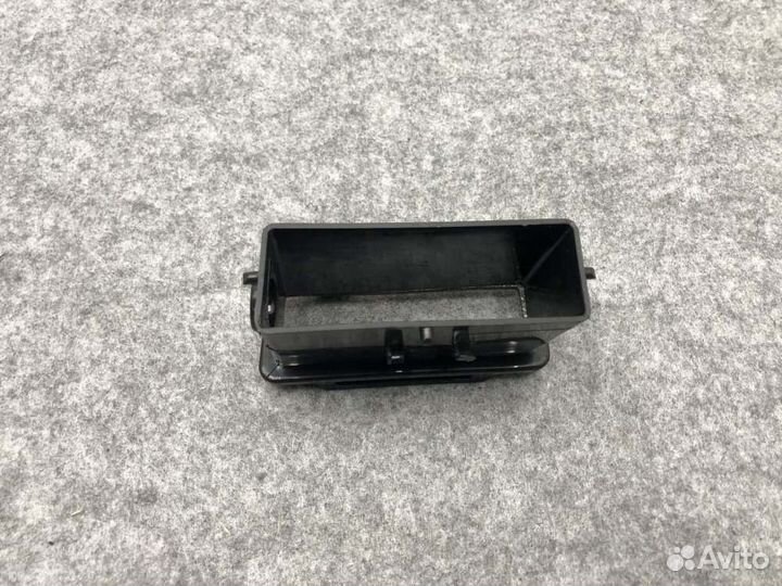 Панель пластиковая правый Bmw X5 G05 B57D30B 2022