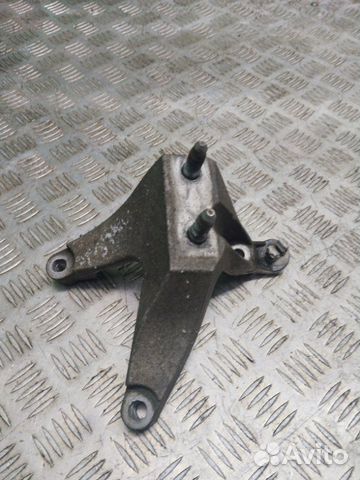 Кронштейн кпп Renault Logan 2 New