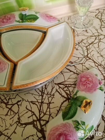 Менажница фарфор