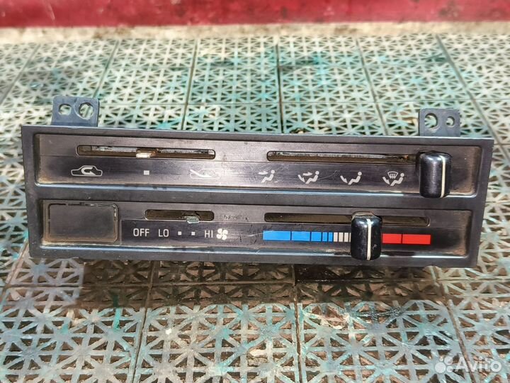 Управление отопителем Toyоtа Corolla 90