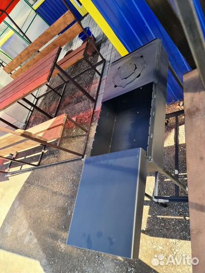 Мангал на 14 шампуров