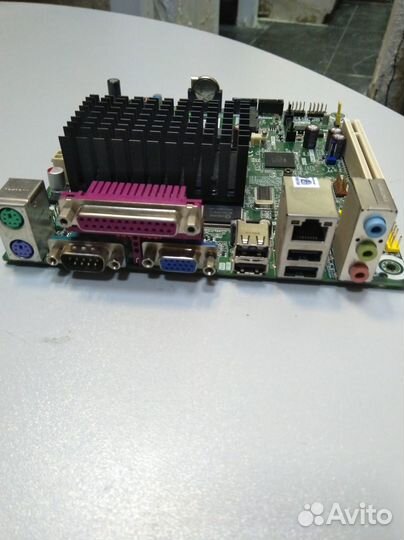 Материнская плата с процессором intel Atom D525