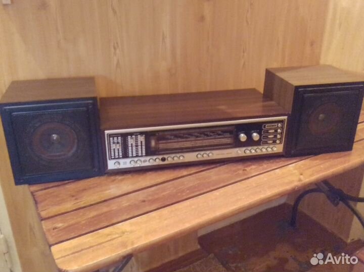 Радиоприёмник « Мелодия 101- стерео»