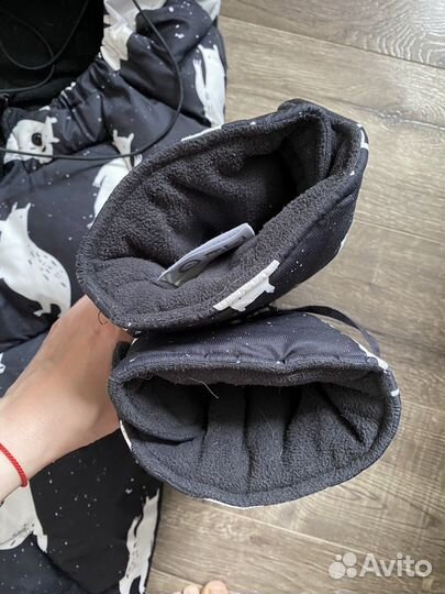 Зимний конверт в коляску и варежки leokid