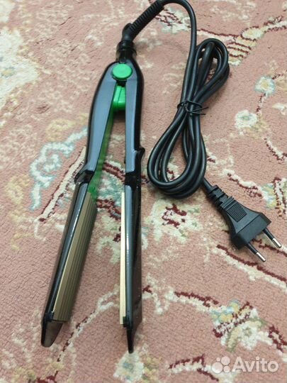 Новый выпрямитель для волос