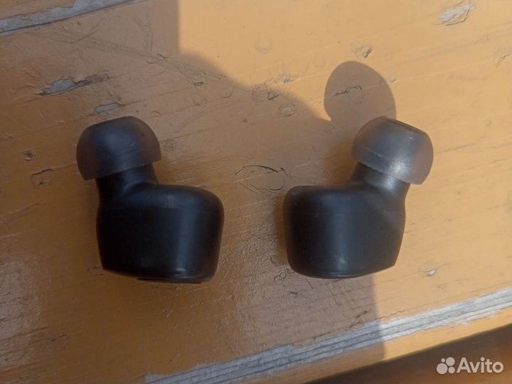 Беспроводные Наушники JBL.б/у