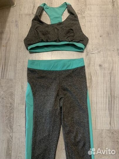 Костюм для фитнеса