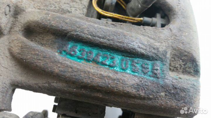 Суппорт задний правый Mercedes Vito W639 646.983