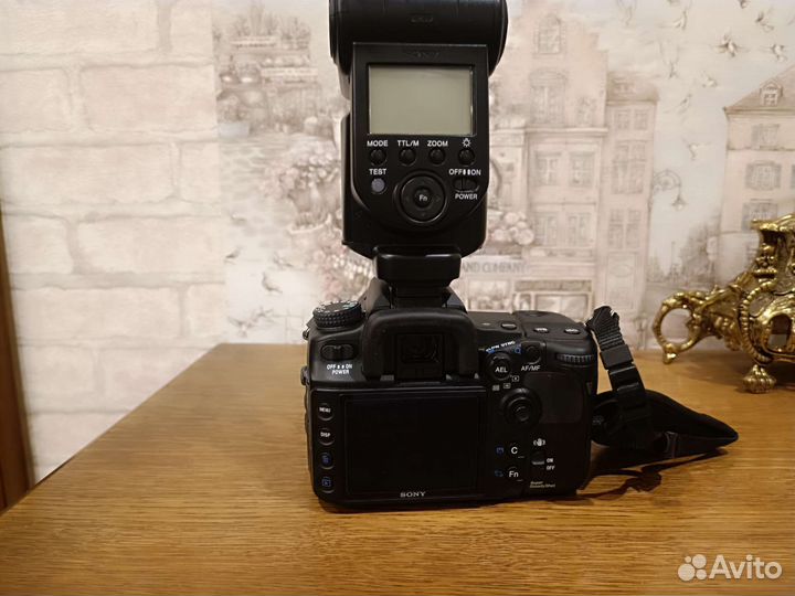 Sony A700 + аксессуары