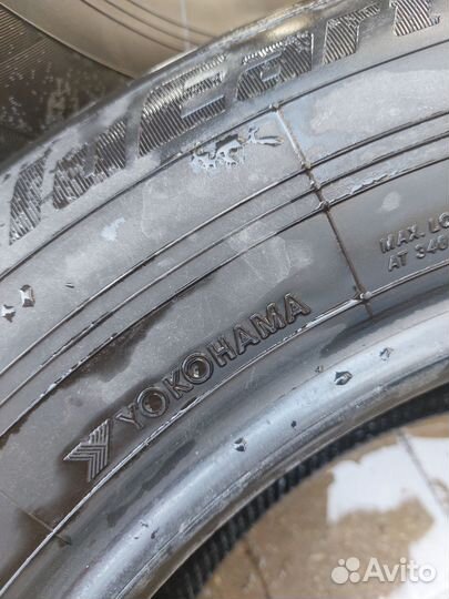 Yokohama BluEarth RV-02 225/65 R17