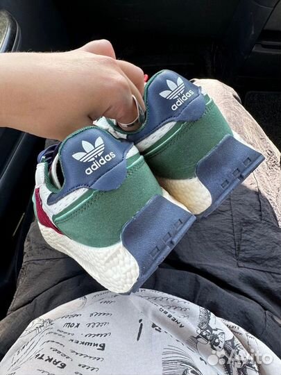 Кроссовки женские adidas