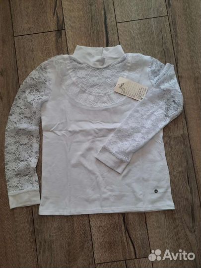 Блузка школьная