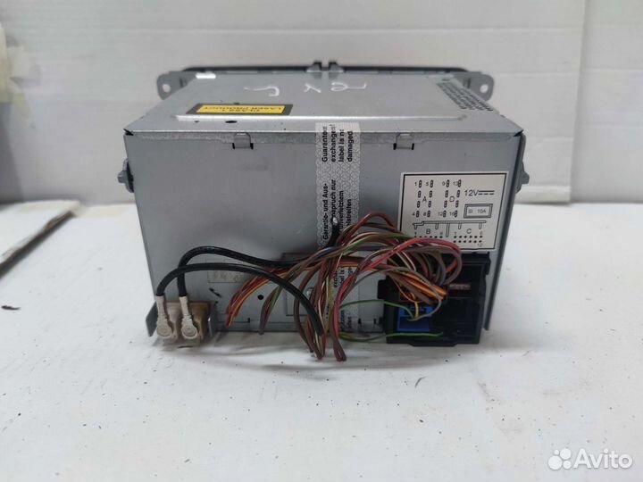 Штатная магнитола на volkswagen tiguan