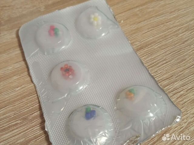 Цветочки и ягодки из бисера