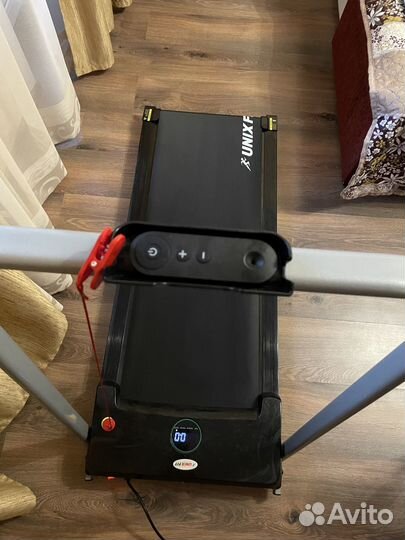 Беговая дорожка unixfit r-200v